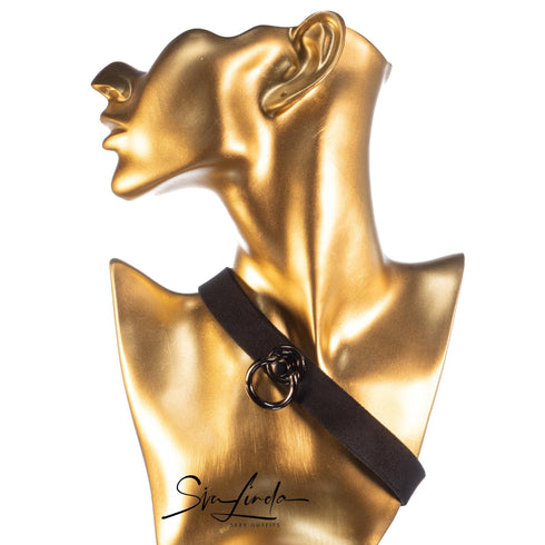 SiaLinda: Halsband Black Velvet, Veloursleder mit großem O-Ring 20mm, schwarz, Geschenkverpackung - SiaLinda.com